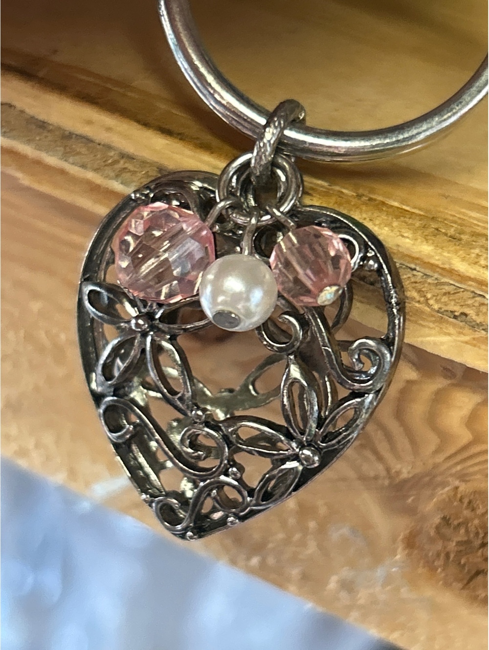 Heart-Shaped Filigree Keychain with Pink Beads and Pearl Accent